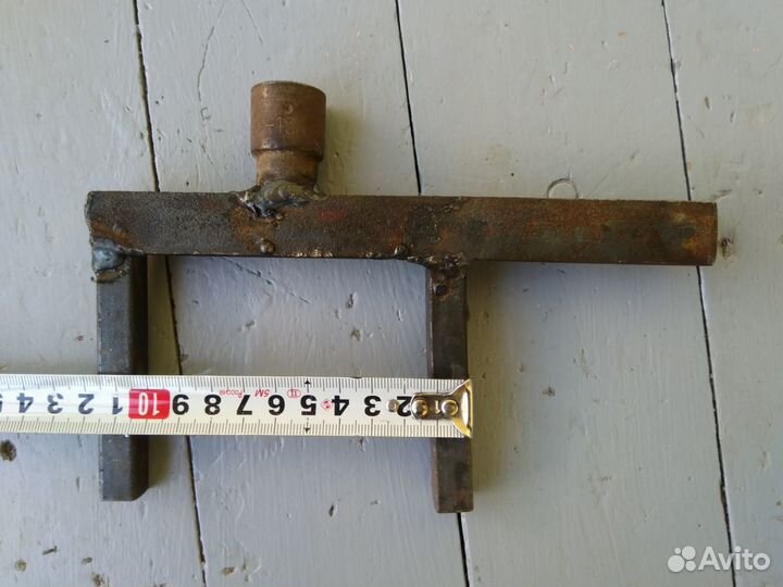 Ключ для демонтажа бензонасоса Volvo S80