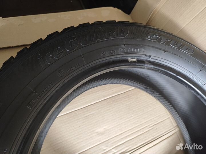 Yokohama Ice Guard Stud IG55 215/60 R17 100T
