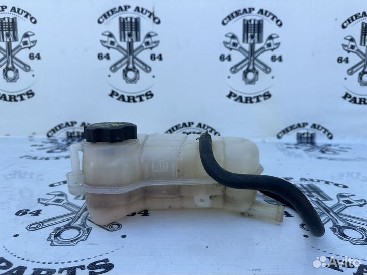 Расширительные бачок Chevrolet Aveo T300