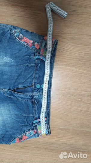 Джинсы женские 46 размер