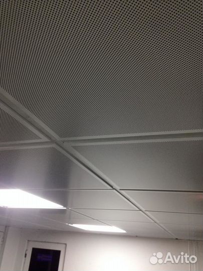 Потолки подвесные алюминиевые кассета открытая