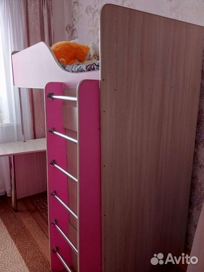 Кровать чердак