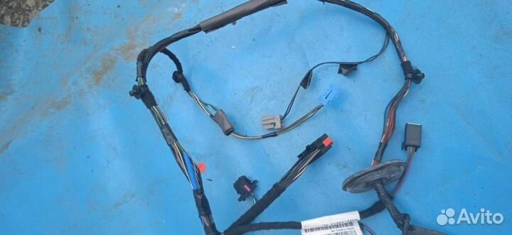 Проводка (коса) задней левой двери Land Rover RAN
