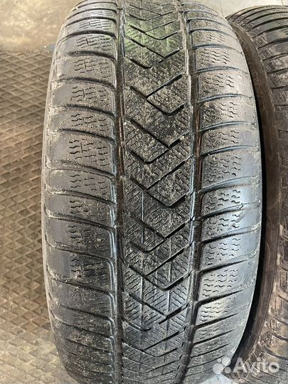 Pirelli Sottozero Winter 240 245/45 R19
