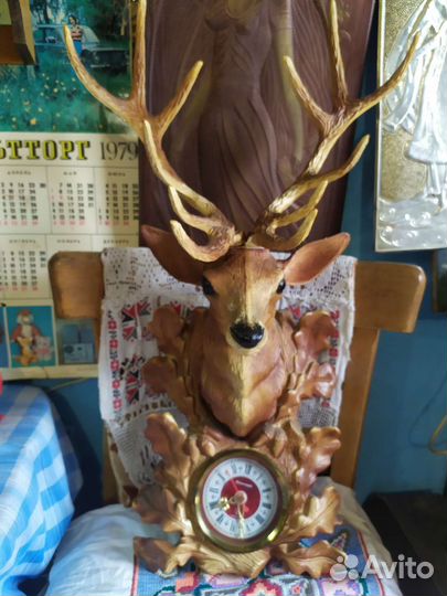 Часы настенные олень Янтарь СССР
