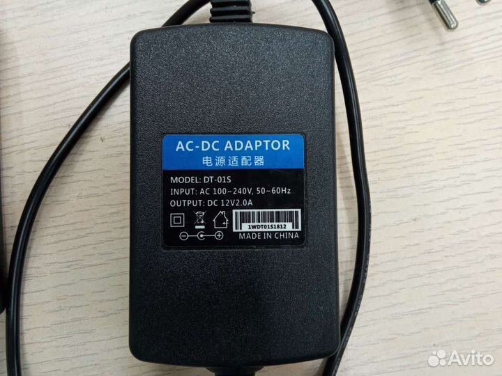 Блок питания 12v 2 а для светодиодных лент