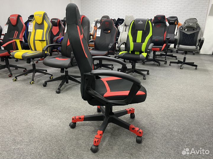 Игровое геймерское кресло