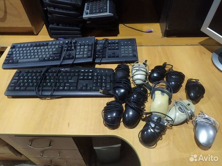 Клавиатуры USB в хорошем состоянии