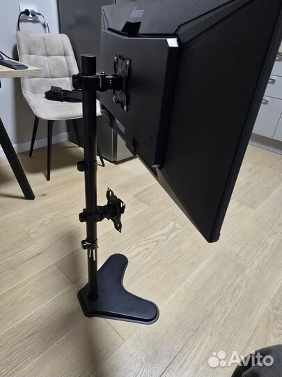 Кронштейн для монитора onkron