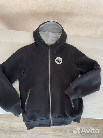 Кофта на молнии на мальчика