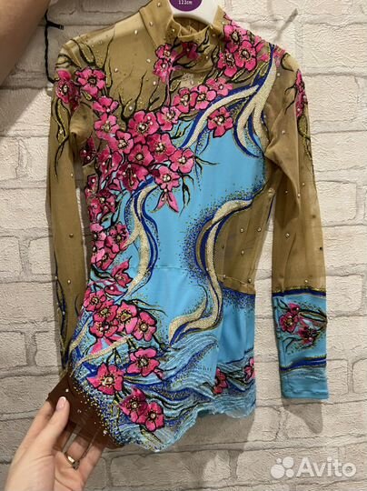 Платье художественной гимнастики фигурного катания