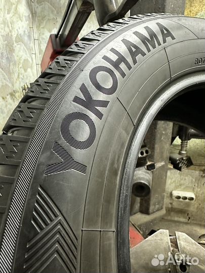 Yokohama Ice Guard Stud IG55 235/60 R18