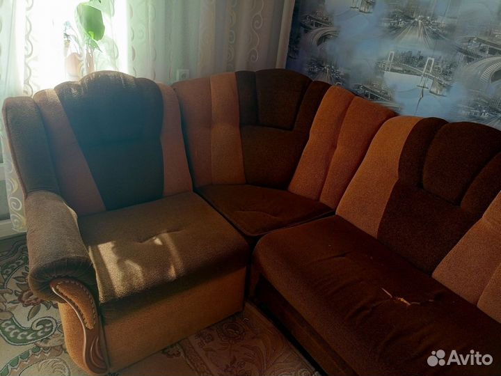 Угловой диван бу