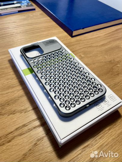 Металлический Чехол на iPhone 12 pro / 12