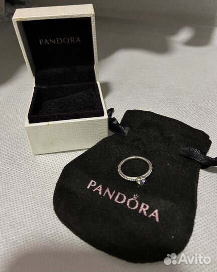 Серебряное кольцо Pandora