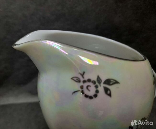 Антикварный фарфоровый молочник, Германия