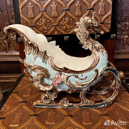 Майолика «Драконьи сани» R.M.Krause - 1880г