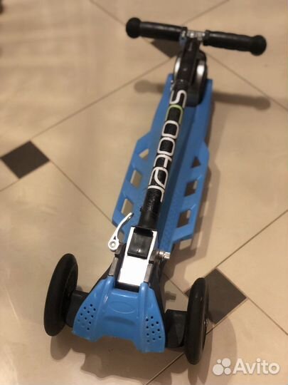 Самокат детский Scooter с поворотным механизмом