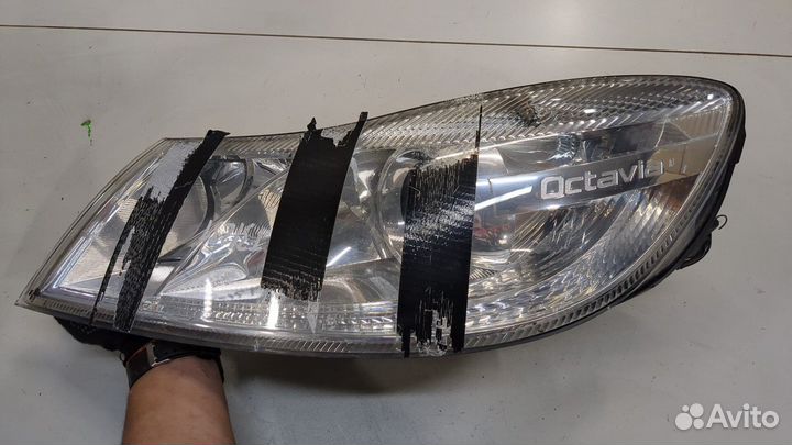 Фара (передняя) Skoda Octavia (A5), 2013