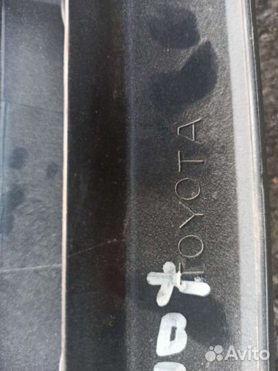 Решетка радиатора AT 210