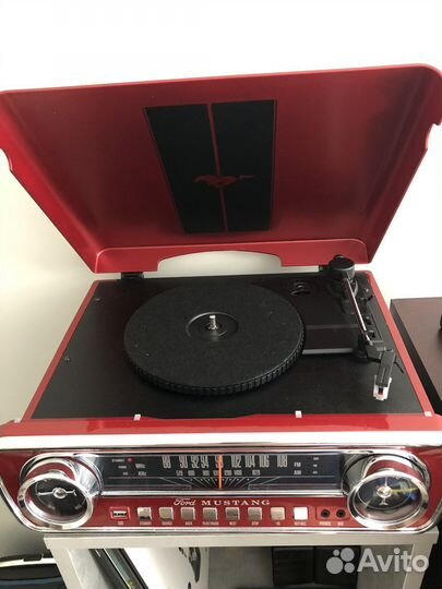 Виниловый проигрыватель Ion Mustang