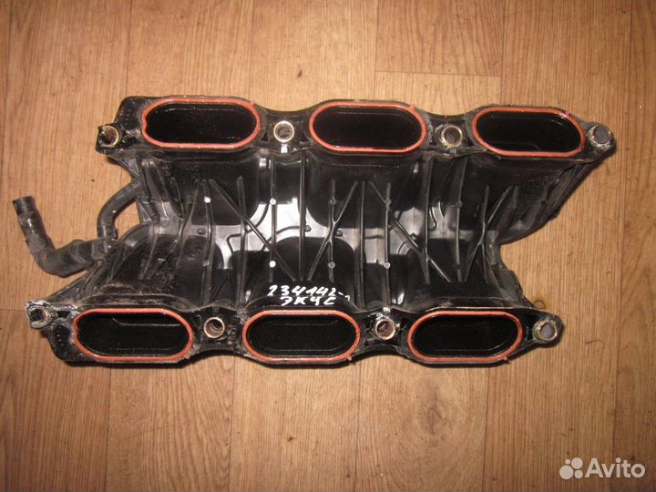 Коллектор впускной.Нижняя часть.3.8