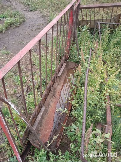 Кормушки для свиней