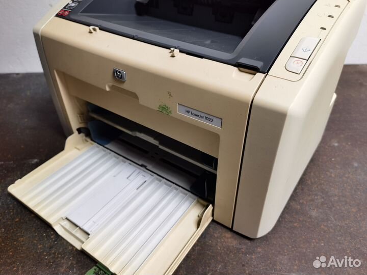 Принтер HP LaserJet 1022