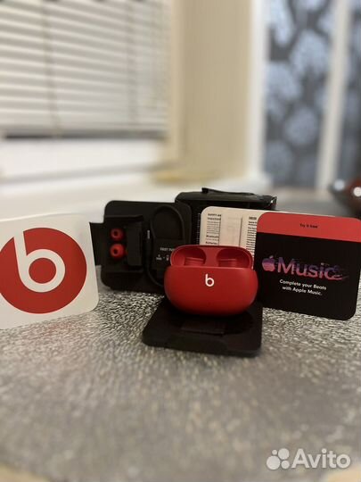 Наушники Beats Studio Buds