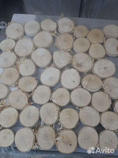 Торцевые спилы для декора, ёлочные игрушки, панно