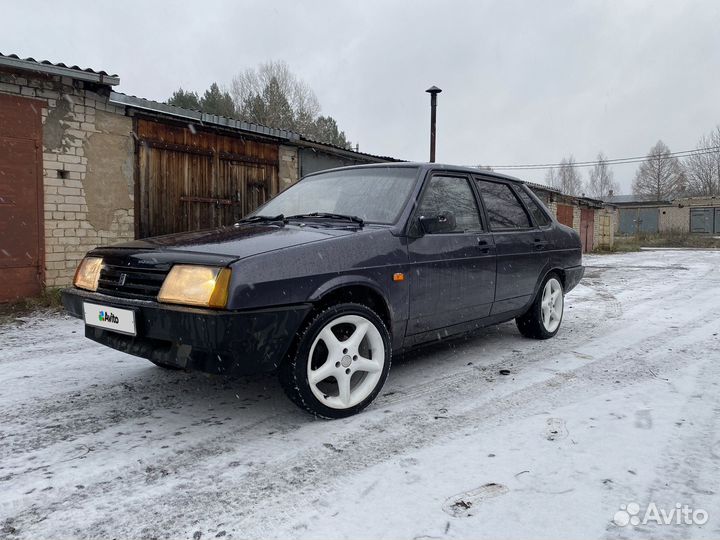ВАЗ 21099 1.5 МТ, 1997, 100 000 км