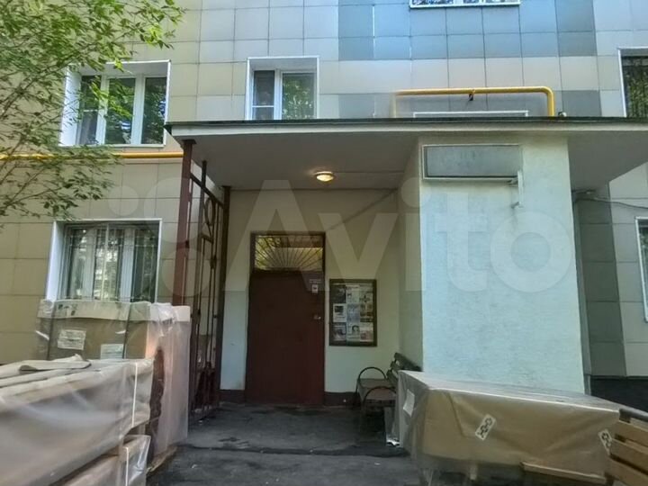 Аукцион: 2-к. квартира, 48,5 м², 1/9 эт.