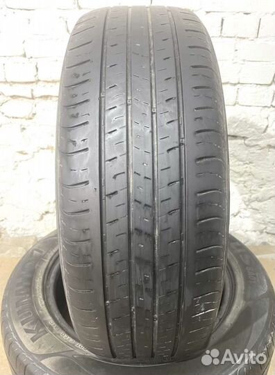 Kumho Solus SA01 Plus 215/60 R17 96H