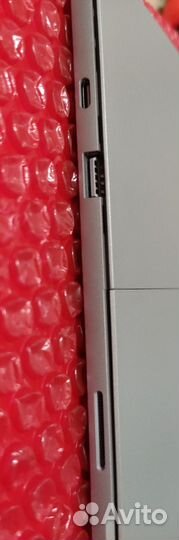 Microsoft surface pro 7 i5-1035G4 8gb / 256gb 12