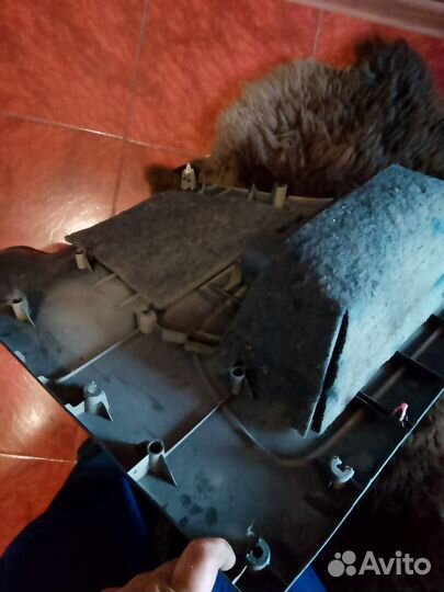 Задняя обшивка салона Тойота vits, купе, 2003г