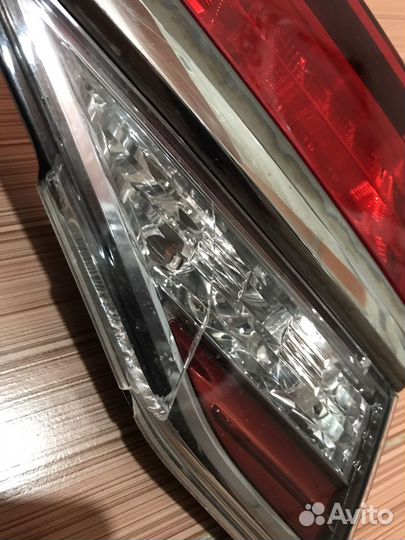 Задний левый фонарь тойота камри 55
