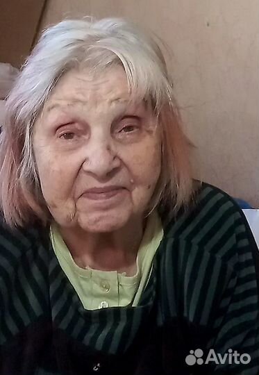 Требуется сиделка с проживанием без посредников