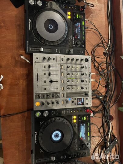Pioneer dj пульт (микшер + деки)