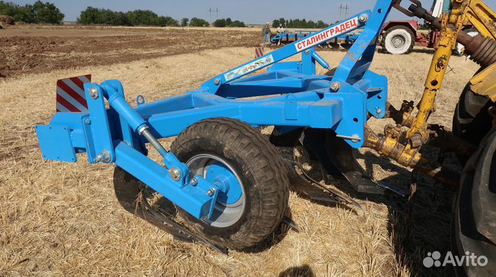 Плуг Югжелдормаш ОМПО-5,6, 2023