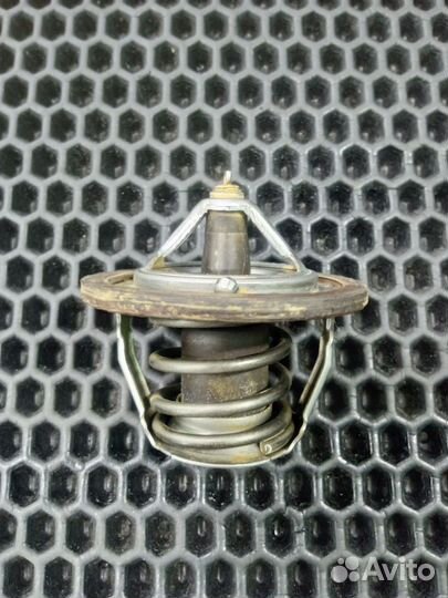 Термостат Subaru Impreza Legacy Forester EJ151