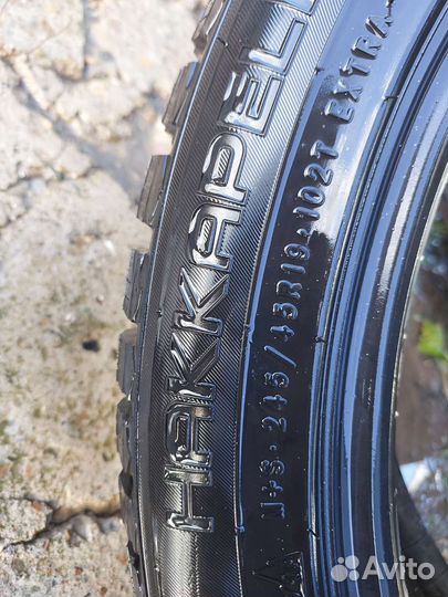 Nokian Tyres Hakkapeliitta 9 245/45 R19