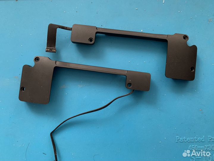 Динамики MacBook Pro 13 2015