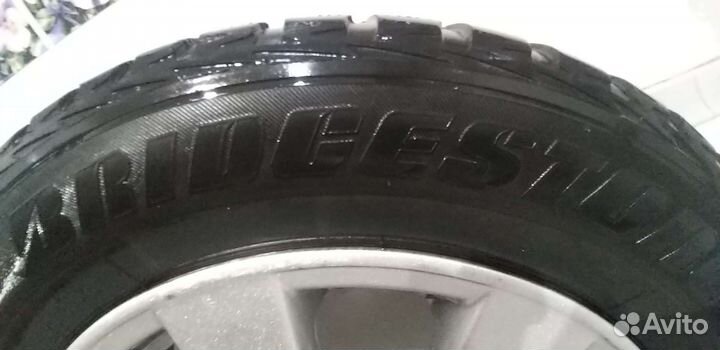 R16 Bridgestone Ice Cruiser 5000 215/65, PCD 5x114.3 DIA 60.1
