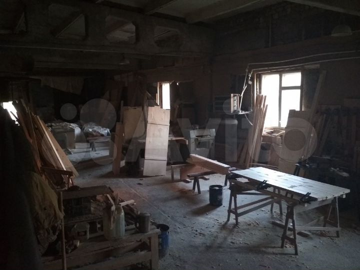 Производственное помещение, 300 м²