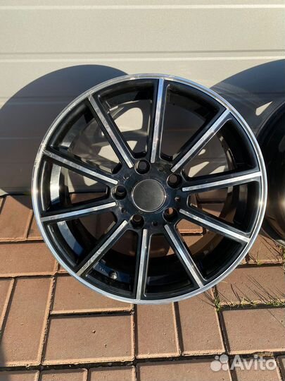 Литые диски r16 5x114,3