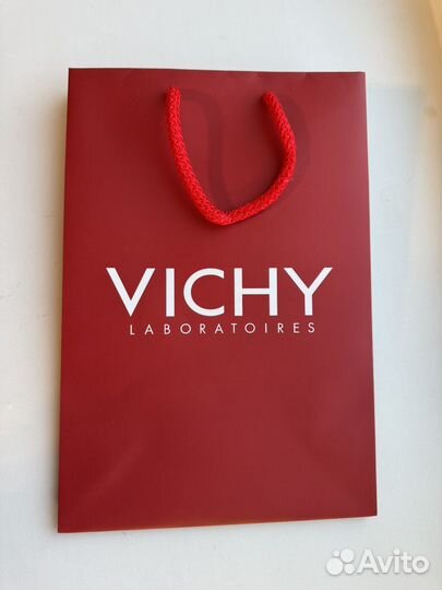 Подарочнвй набор косметики Виши Vichy #1
