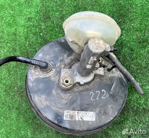 Вакуумный усилитель тормозов Volkswagen Passat