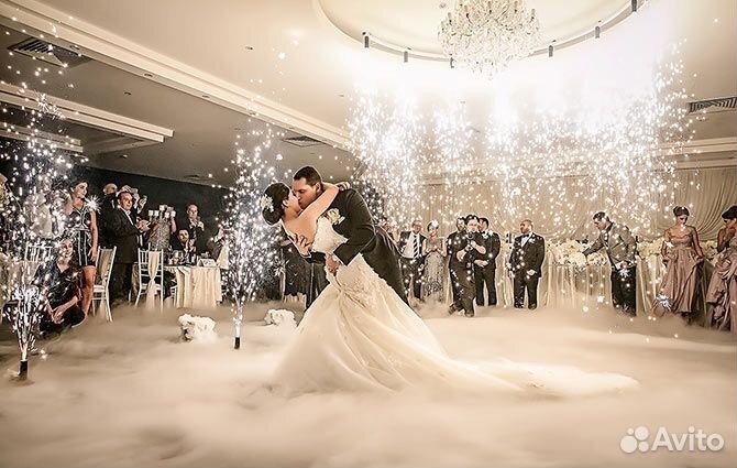 Фейерверк Салют холодные фонтаны на свадьбу