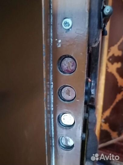 Дверь входная железная / бу