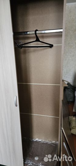 Шкаф купе с зеркалом